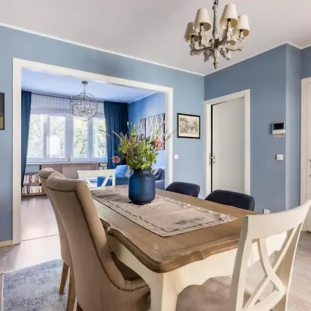 Valguskullane Korter Disainremondiga Apartment *